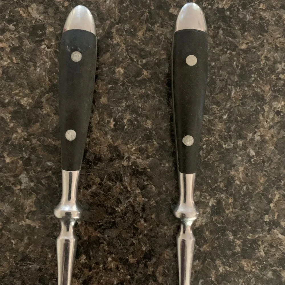 Hampton Silversmiths BISTRO BLACK Large Spoons Serving  or Soup Spoons of 2